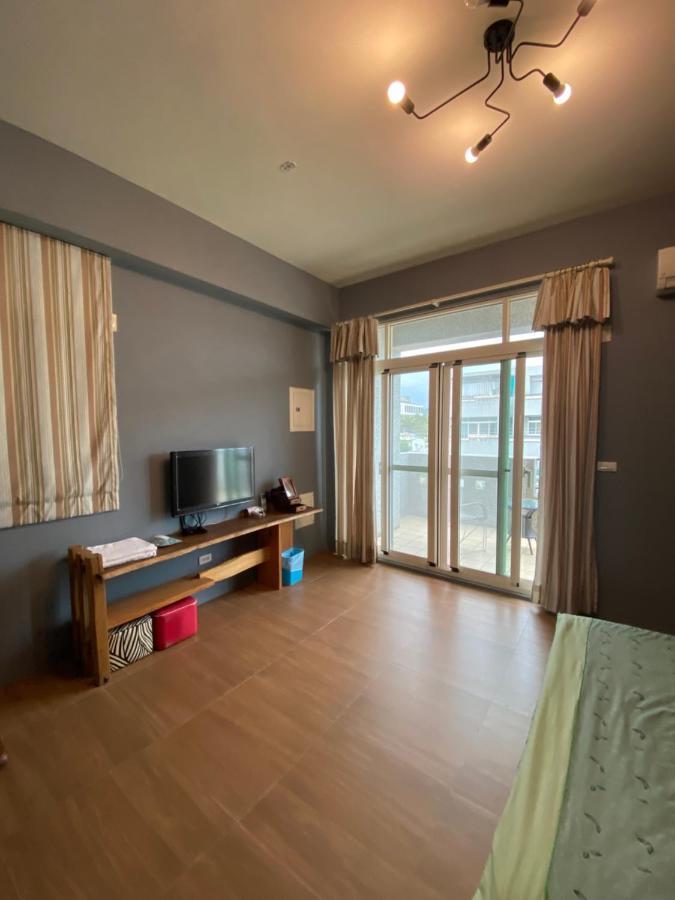 Magic Butterfly Apartment Taitung Exterior photo